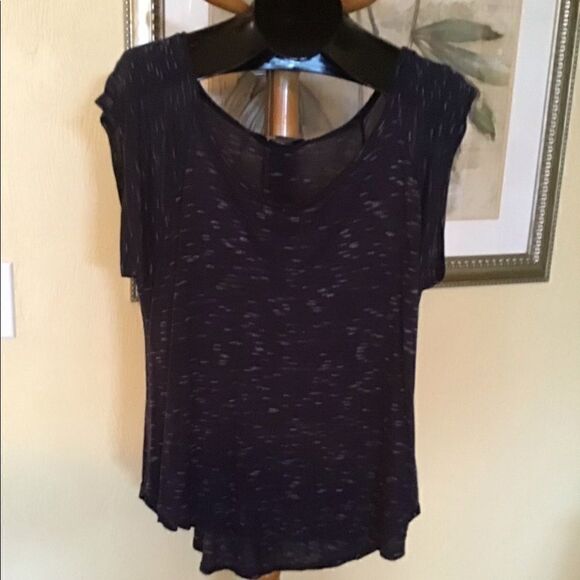 Soft & Comfy Top, Medium - Picture 1 of 1